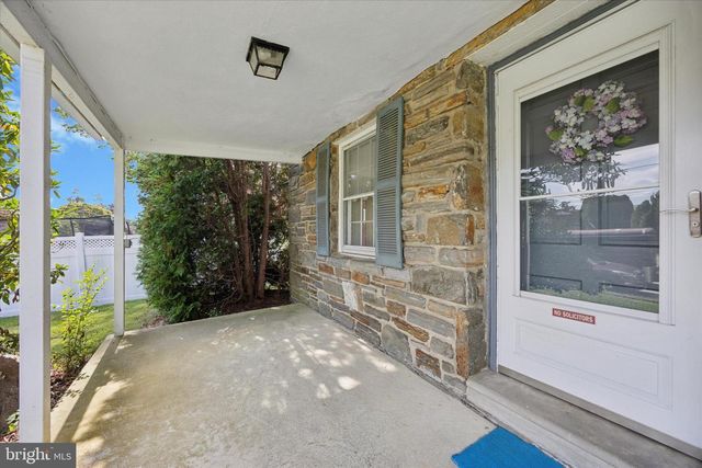 904 HARPER AVE, Drexel Hill, PA 19026