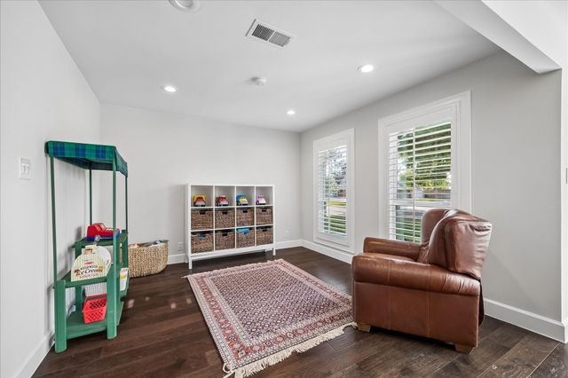 2702 Quincannon Lane, Houston, TX 77043