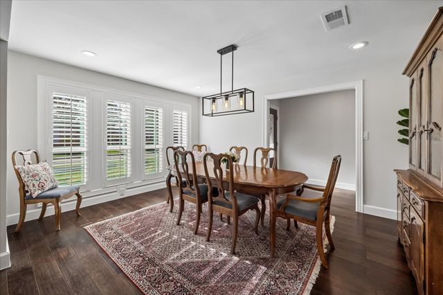 2702 Quincannon Lane, Houston, TX 77043