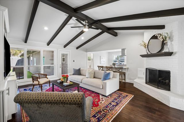 2702 Quincannon Lane, Houston, TX 77043