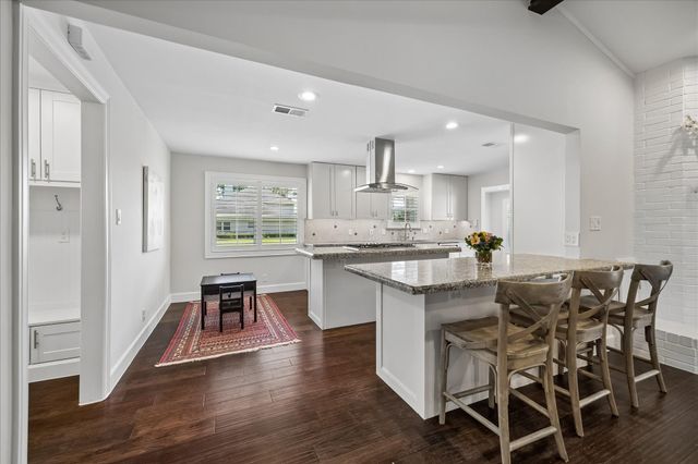 2702 Quincannon Lane, Houston, TX 77043