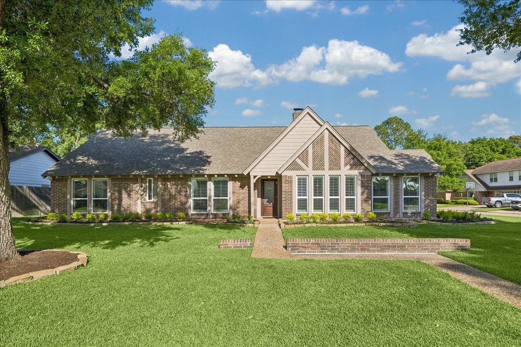 2702 Quincannon Lane, Houston, TX 77043