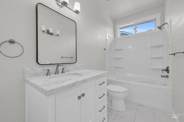 1889 Pilgrim Ave, Boise, ID 83704