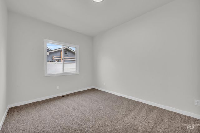 1889 Pilgrim Ave, Boise, ID 83704