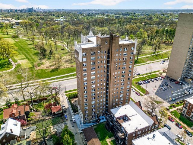 625 S Skinker Boulevard 1702, St Louis, MO 63105