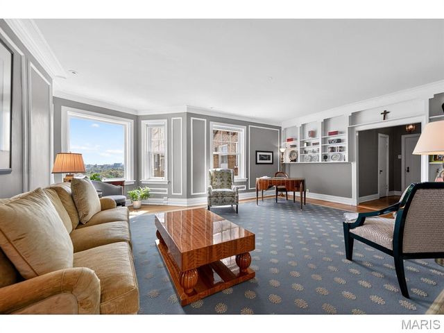 625 S Skinker Boulevard 1702, St Louis, MO 63105