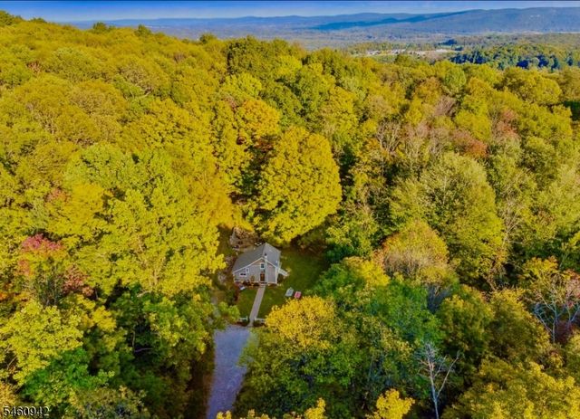 67 Glenwood Mt Rd, Vernon Twp., NJ 07461
