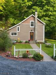 67 Glenwood Mt Rd, Vernon Twp., NJ 07461