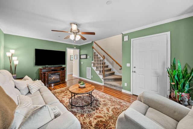 207 Bailey Ln Unit 102, Pleasant View, TN 37146