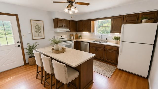 2152 Johnstown Road, Huntington, WV 25701