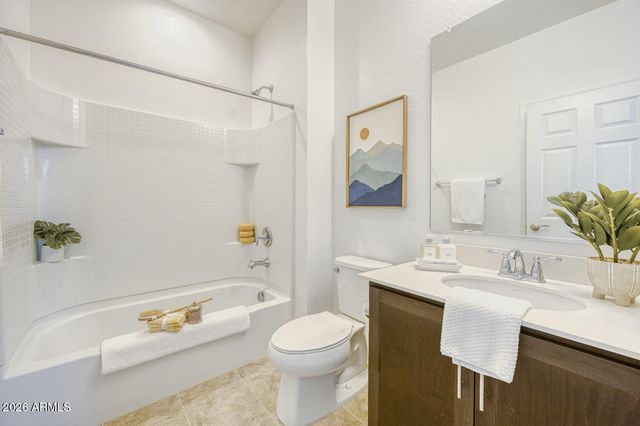 1949 W Holden Drive, Phoenix, AZ 85085