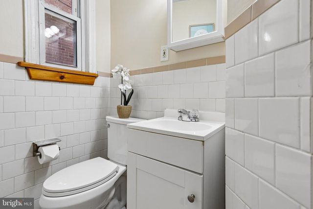 147 DENISON ST, Baltimore, MD 21229