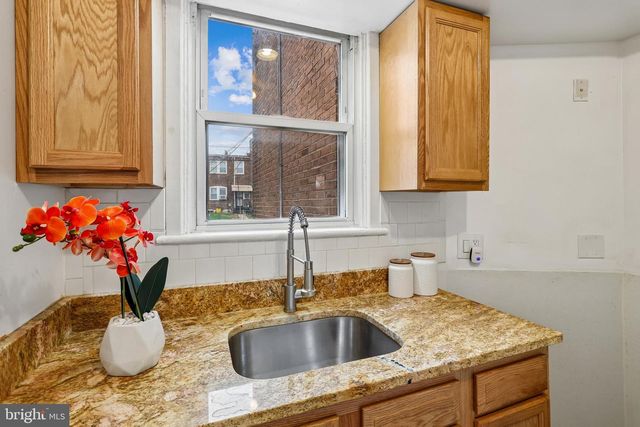 147 DENISON ST, Baltimore, MD 21229