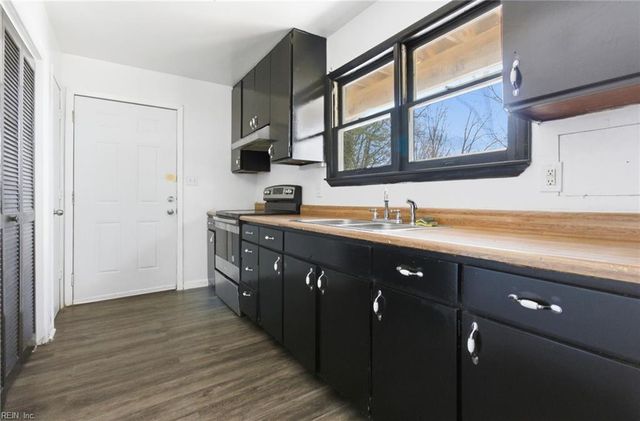 1483 Old Virginia Beach RD, Virginia Beach, VA 23453