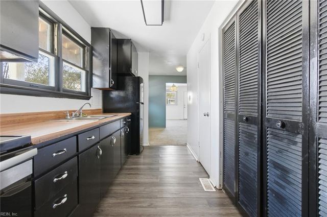 1483 Old Virginia Beach RD, Virginia Beach, VA 23453