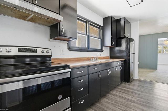 1483 Old Virginia Beach RD, Virginia Beach, VA 23453