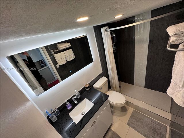 19201 Collins Ave 718, Sunny Isles Beach, FL 33160