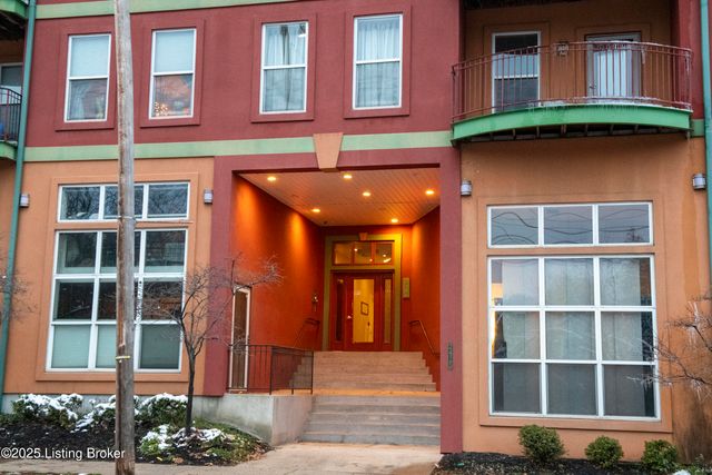 2411 Brownsboro Rd 203, Louisville, KY 40206