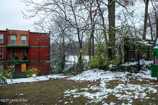 2411 Brownsboro Rd 203, Louisville, KY 40206