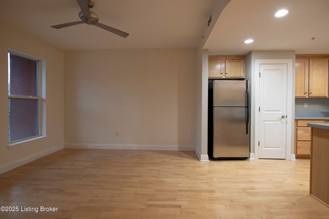 2411 Brownsboro Rd 203, Louisville, KY 40206