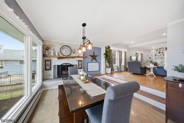 19 Musconetcong Ave, Stanhope Boro, NJ 07874