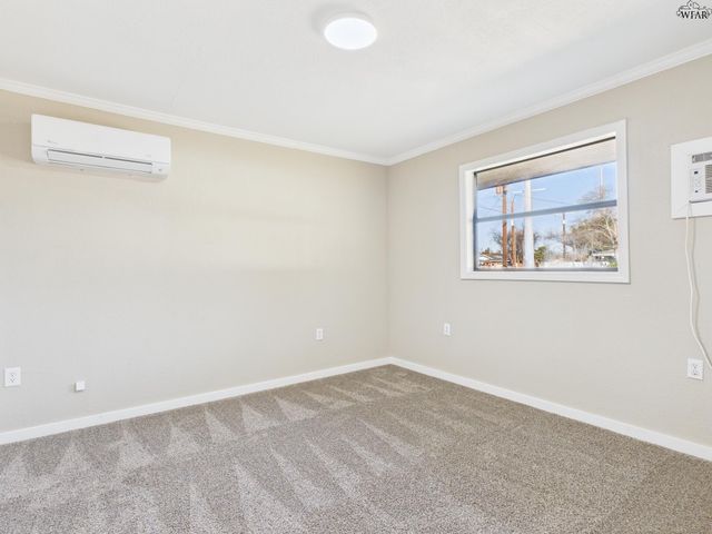 3011 GORDON STREET, Vernon, TX 76384