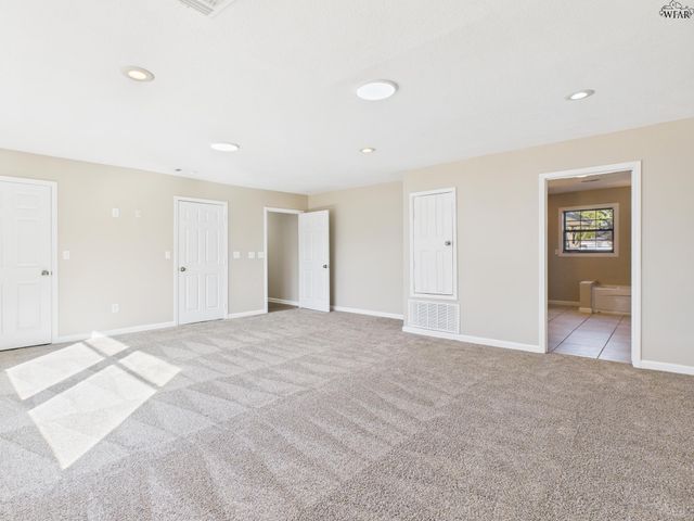 3011 GORDON STREET, Vernon, TX 76384