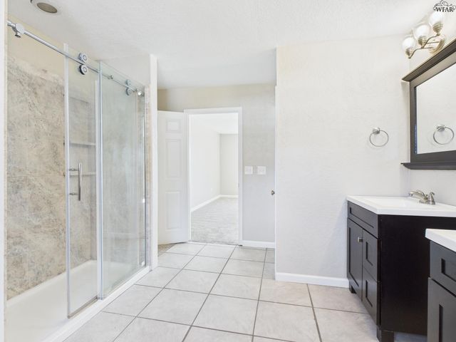 3011 GORDON STREET, Vernon, TX 76384