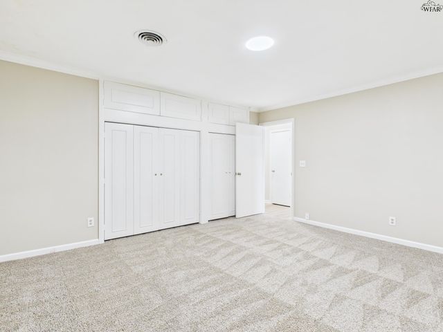 3011 GORDON STREET, Vernon, TX 76384