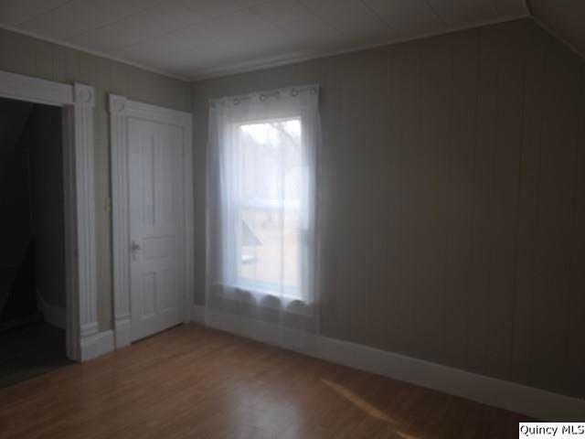 670 E 1st Street, Dallas City, IL 62330