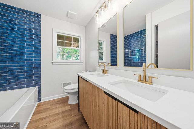 61 Barrett Circle SE, Marietta, GA 30060