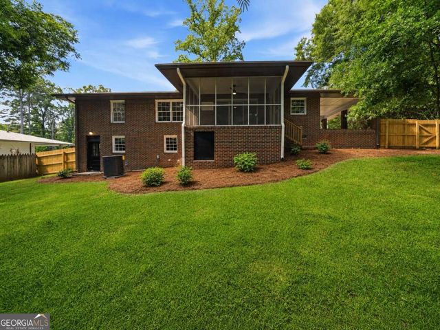 61 Barrett Circle SE, Marietta, GA 30060