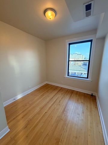 2808 W Augusta Bend 3, Chicago, IL 60622