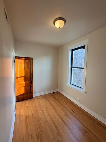 2808 W Augusta Bend 3, Chicago, IL 60622
