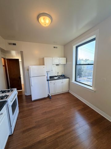2808 W Augusta Bend 3, Chicago, IL 60622