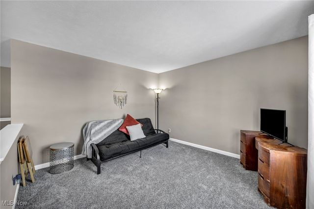 612 S Settlers Lane, Painesville, OH 44077