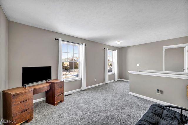 612 S Settlers Lane, Painesville, OH 44077