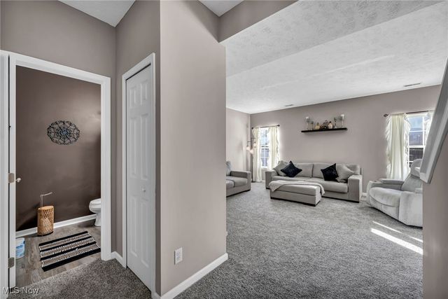 612 S Settlers Lane, Painesville, OH 44077