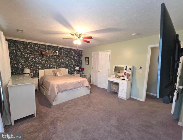 112 ASHLEY DR, Winchester, VA 22602