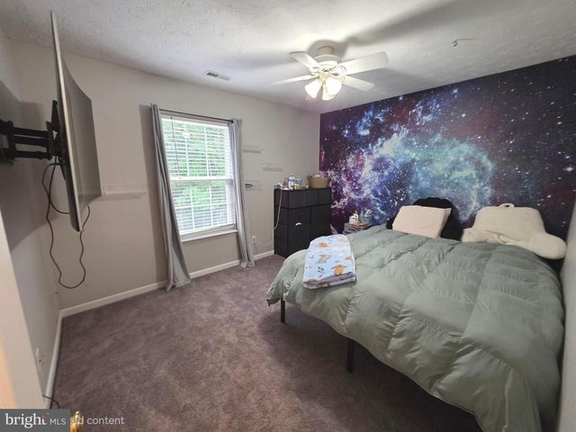 112 ASHLEY DR, Winchester, VA 22602