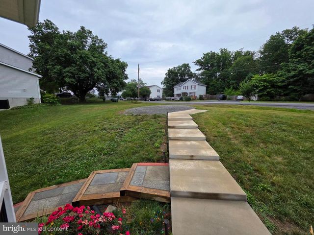 112 ASHLEY DR, Winchester, VA 22602