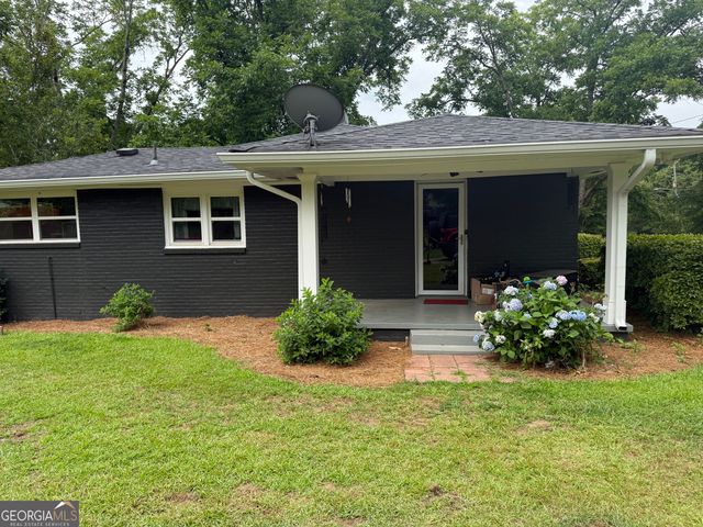 224 Spring Street, Social Circle, GA 30025