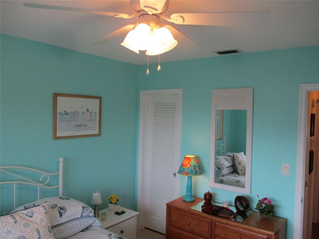 2100 NE 38th Street 217, Lighthouse Point, FL 33064