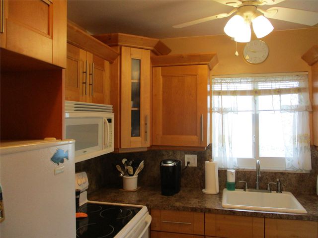 2100 NE 38th Street 217, Lighthouse Point, FL 33064