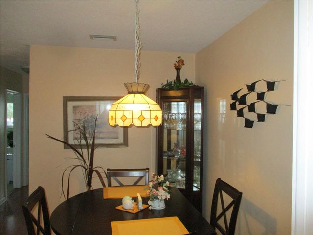 2100 NE 38th Street 217, Lighthouse Point, FL 33064