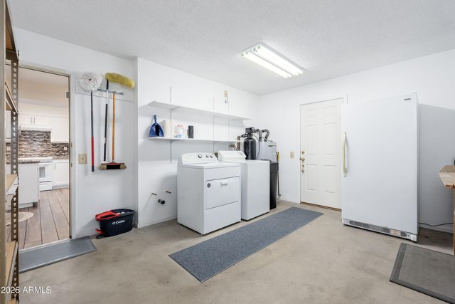 9811 W REDWOOD Drive, Sun City, AZ 85351