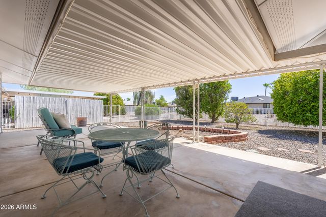 9811 W REDWOOD Drive, Sun City, AZ 85351