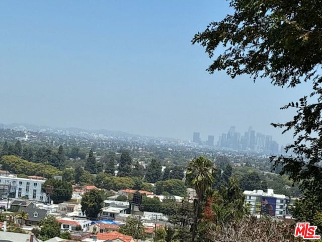 3635 Aureola Boulevard, Los Angeles, CA 90008