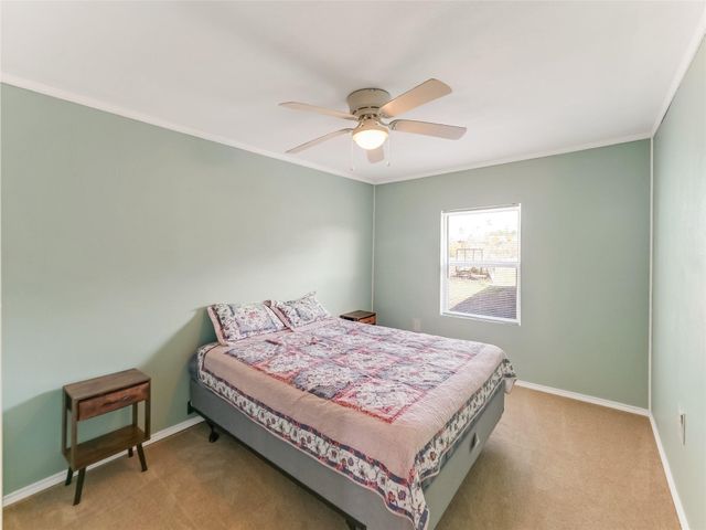 157 Lakeview Drive S, Livingston, TX 77351