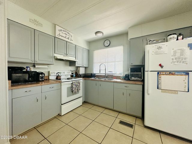 1813 Woodcrest Drive, Ormond Beach, FL 32174